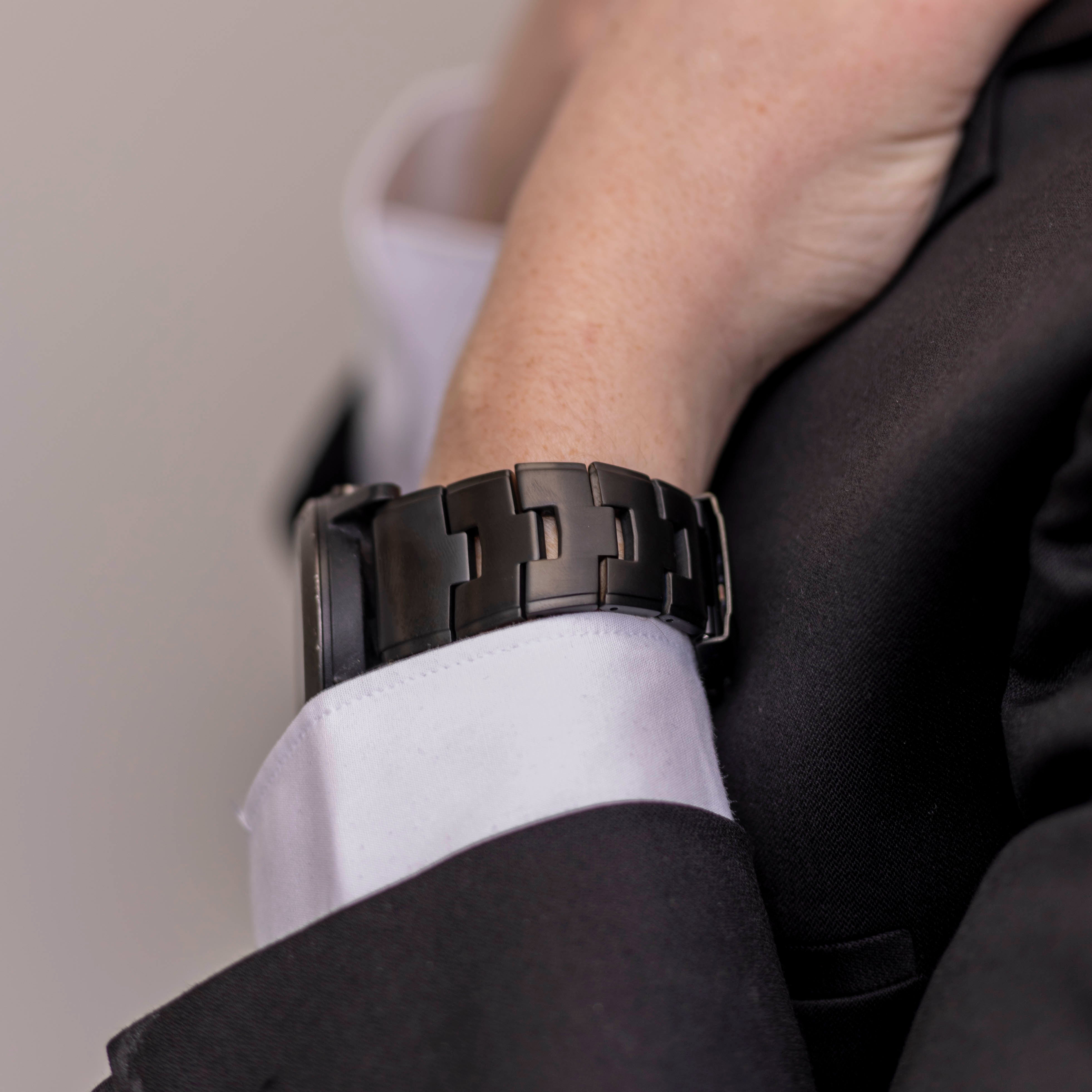 Bandz Garmin D2 Charlie Titanium Link Strap (Black)