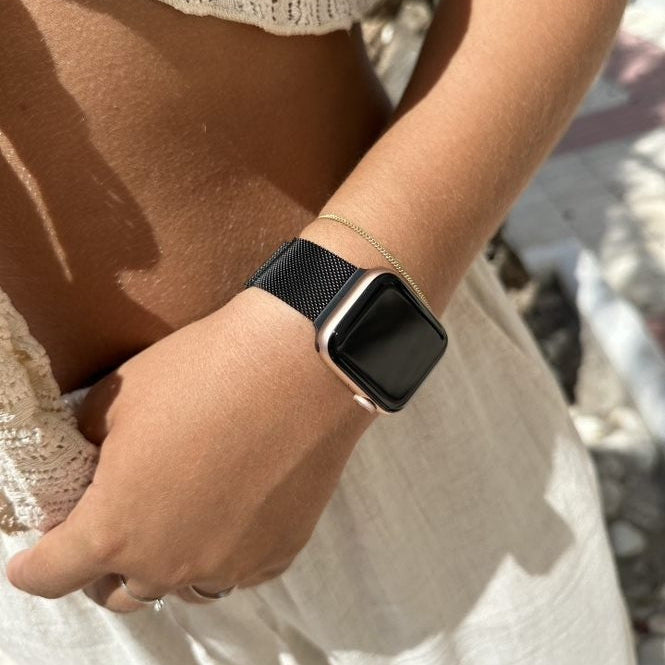 Correa milanesa xoxo Wildhearts Apple Watch (negro)