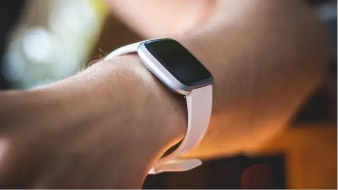 Can a Fitbit measure blood pressure?