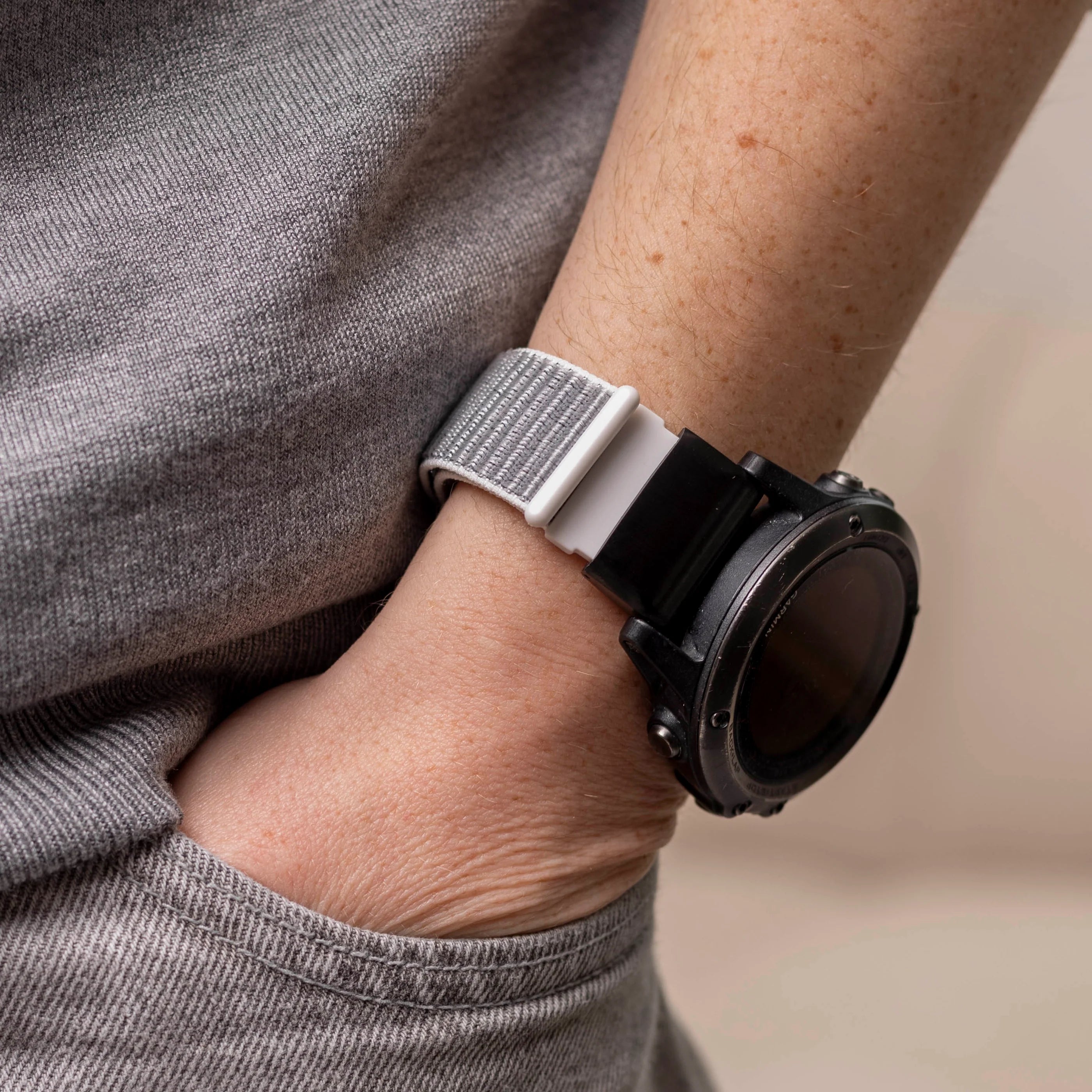 Correa nylon Garmin Fenix 8 - 47mm (concha)