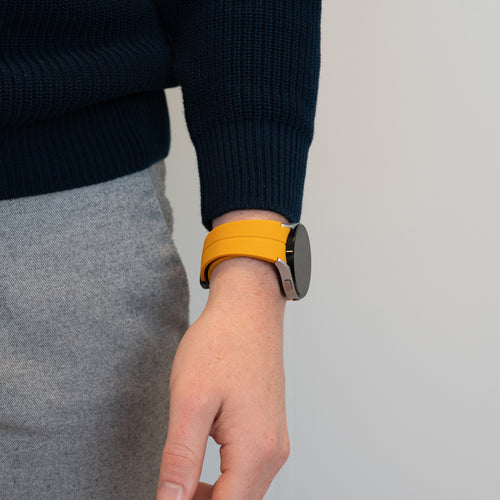 Bandz Samsung Galaxy Watch 6 - 44mm Silicone Strap with D-Buckle (Yellow)