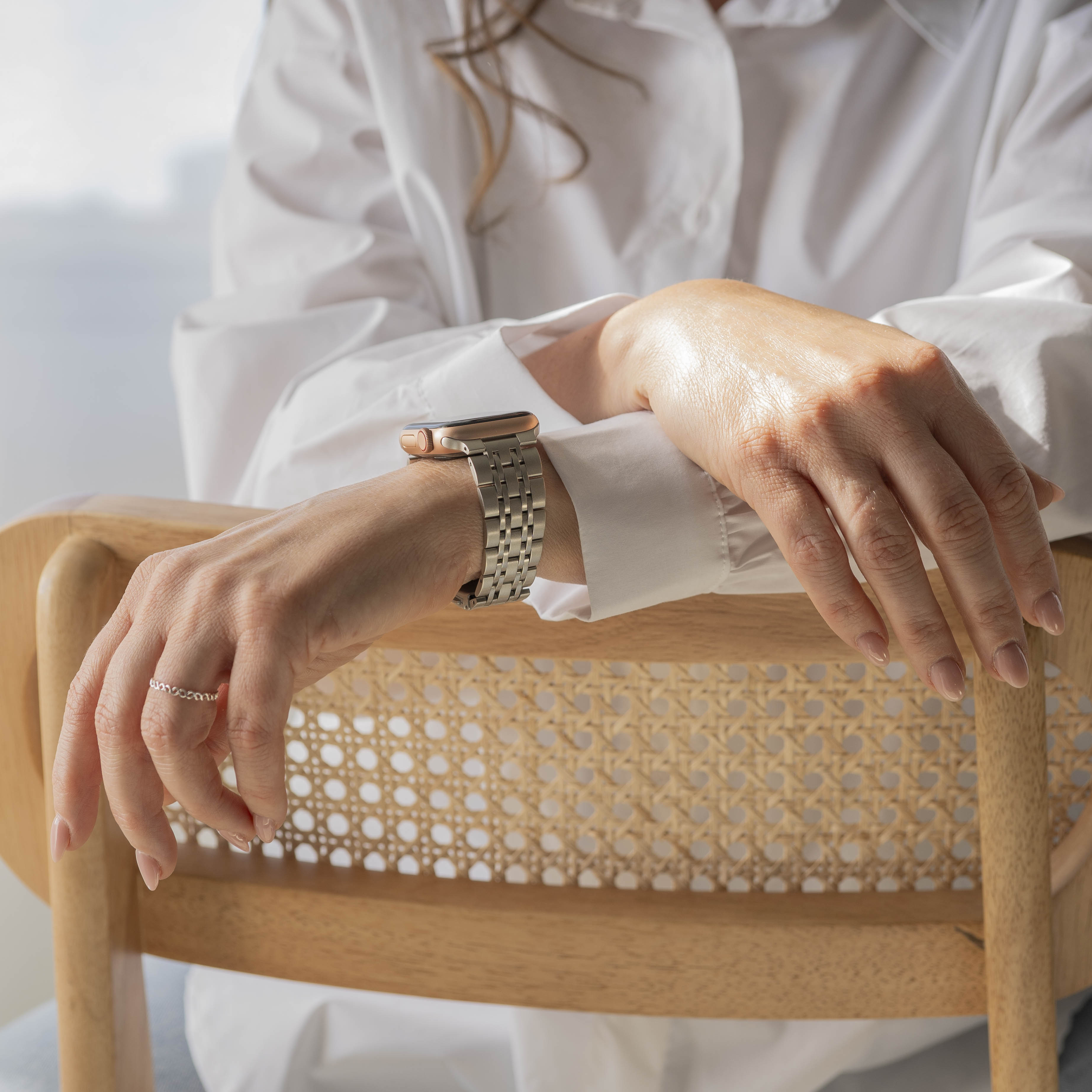 Correa eslabones acero de lujo Apple Watch (blanco estrella)