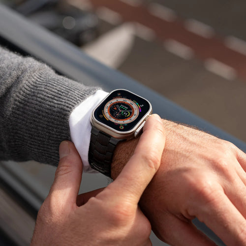 Bandz Correa titanio 'Supreme' Apple Watch (negro)