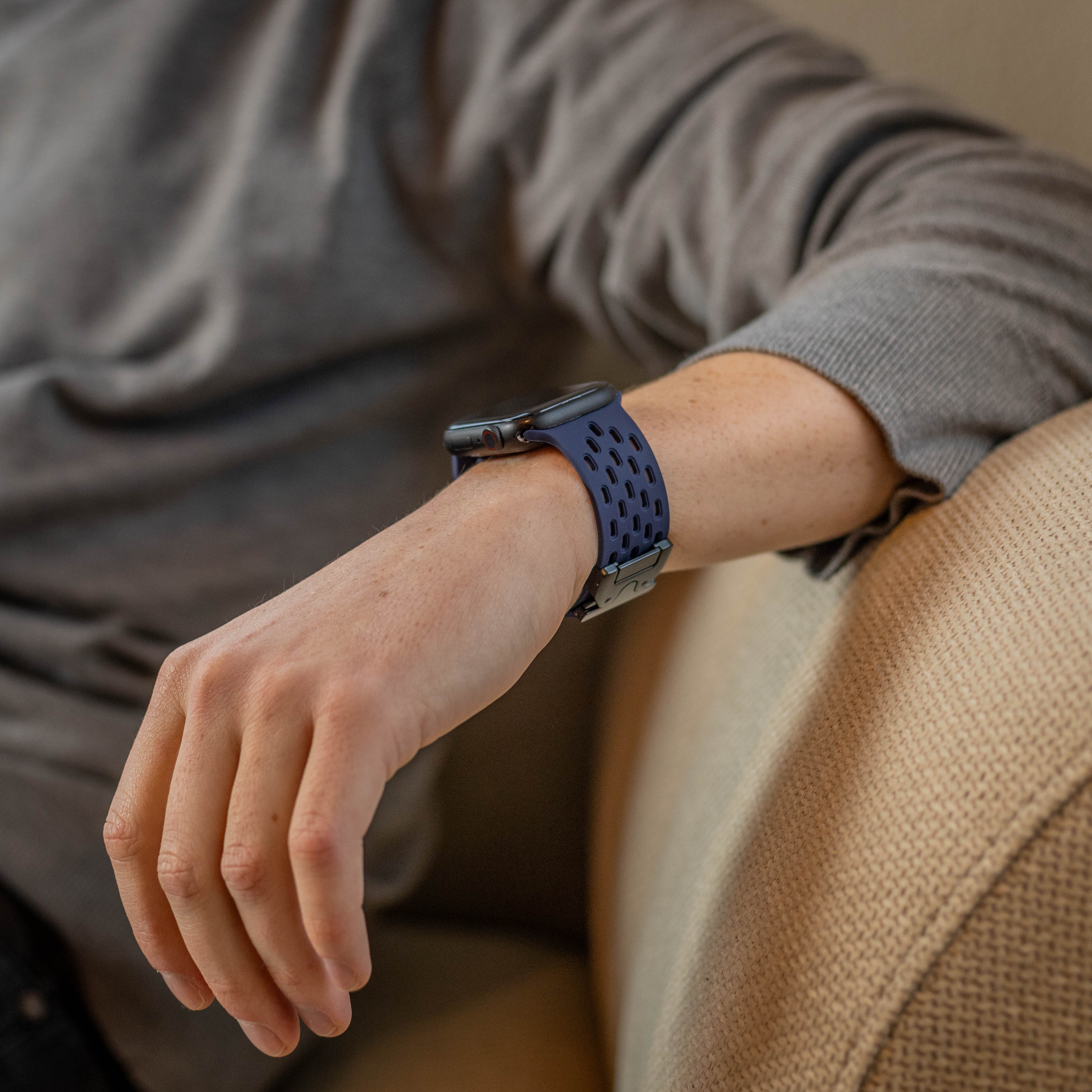 Correa silicona air con P-buckle Apple Watch (azul oscuro)