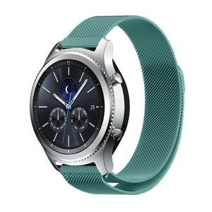 Milanese Strap, green, on a watch, 3/4 front view