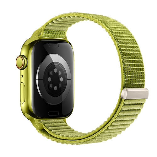 Correa nylon ondulada Apple Watch Ultra (verde campo)