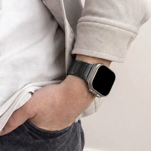 One Bead Titanium Strap, black