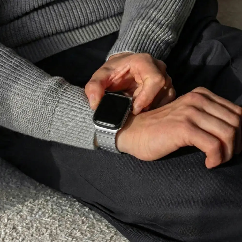 Apple Watch Premium Titanium Strap (Silver)