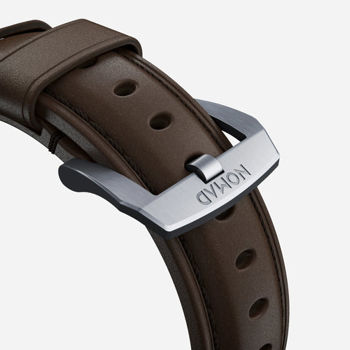 Nomad Traditional Apple Watch Leather Strap (Brown/Silver)