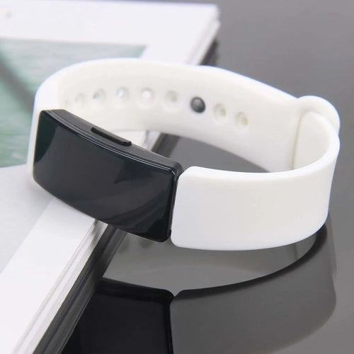 Silicone Strap, white, without a watch, 3/4 front view