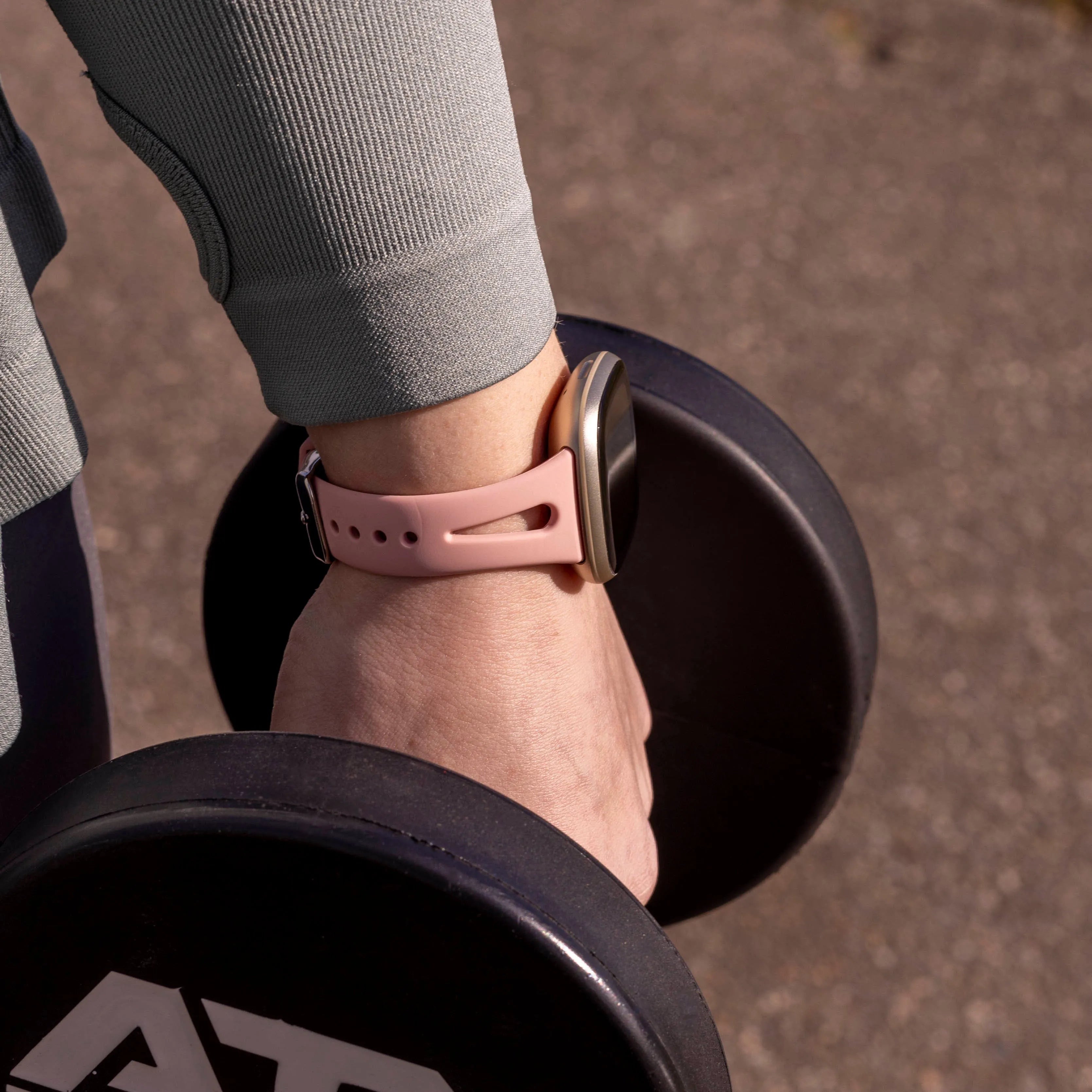 Correa silicona lujo Fitbit Versa 4 (rosa)