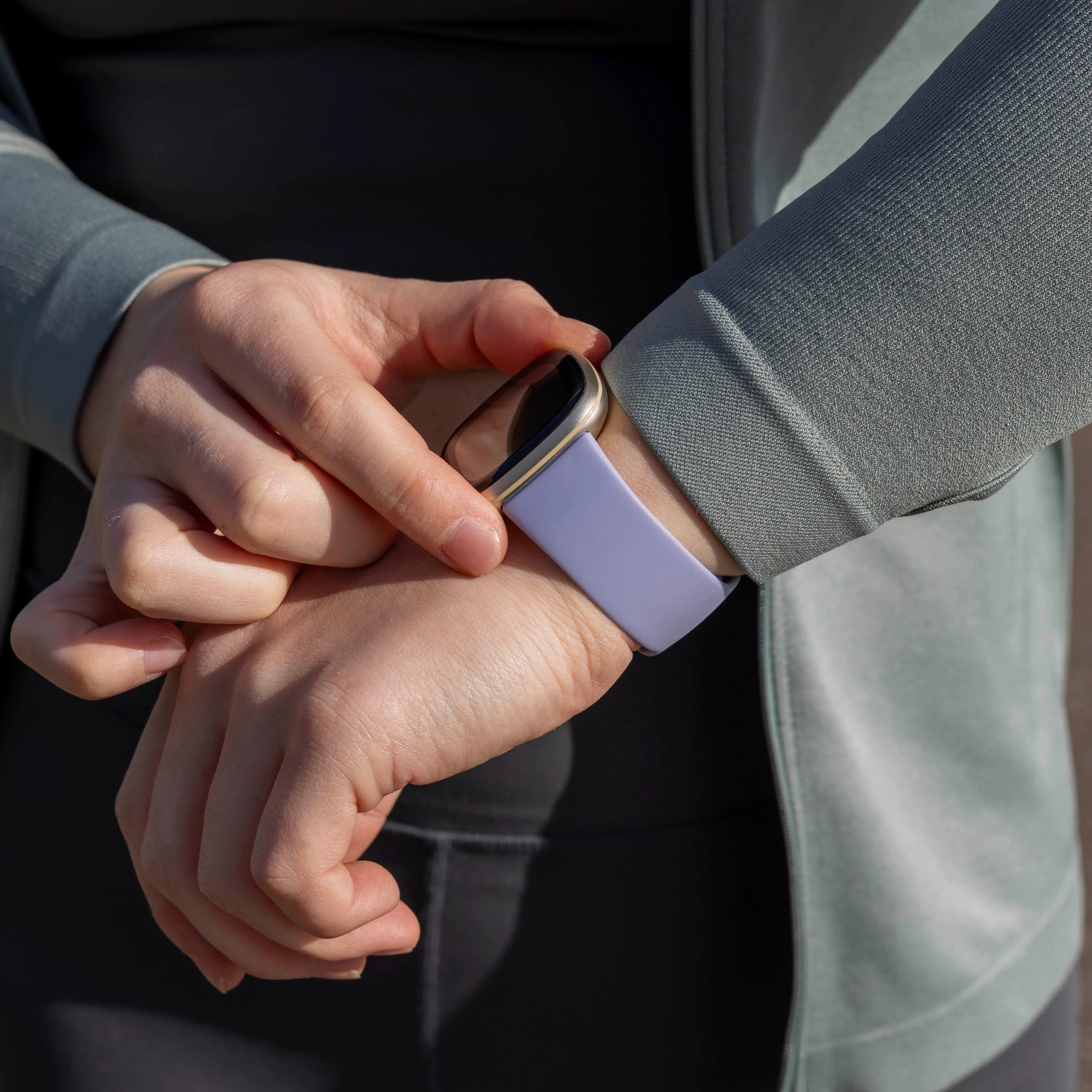 Correa silicona clásica Fitbit Versa 3 (lavanda)