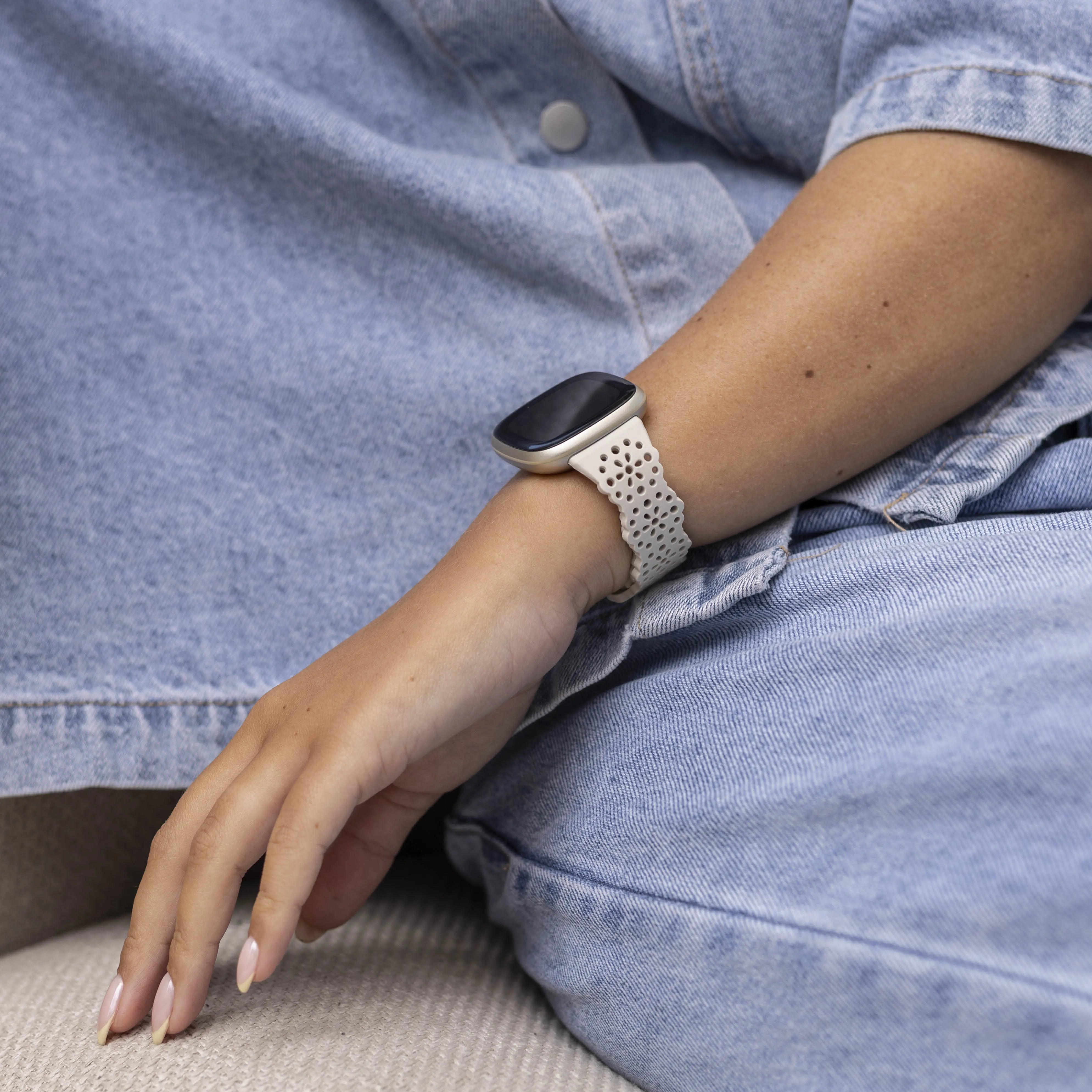 Correa silicona con estampado Fitbit Sense (rosa arena)