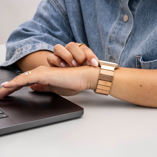 Correa metal Fitbit Sense (oro rosa)