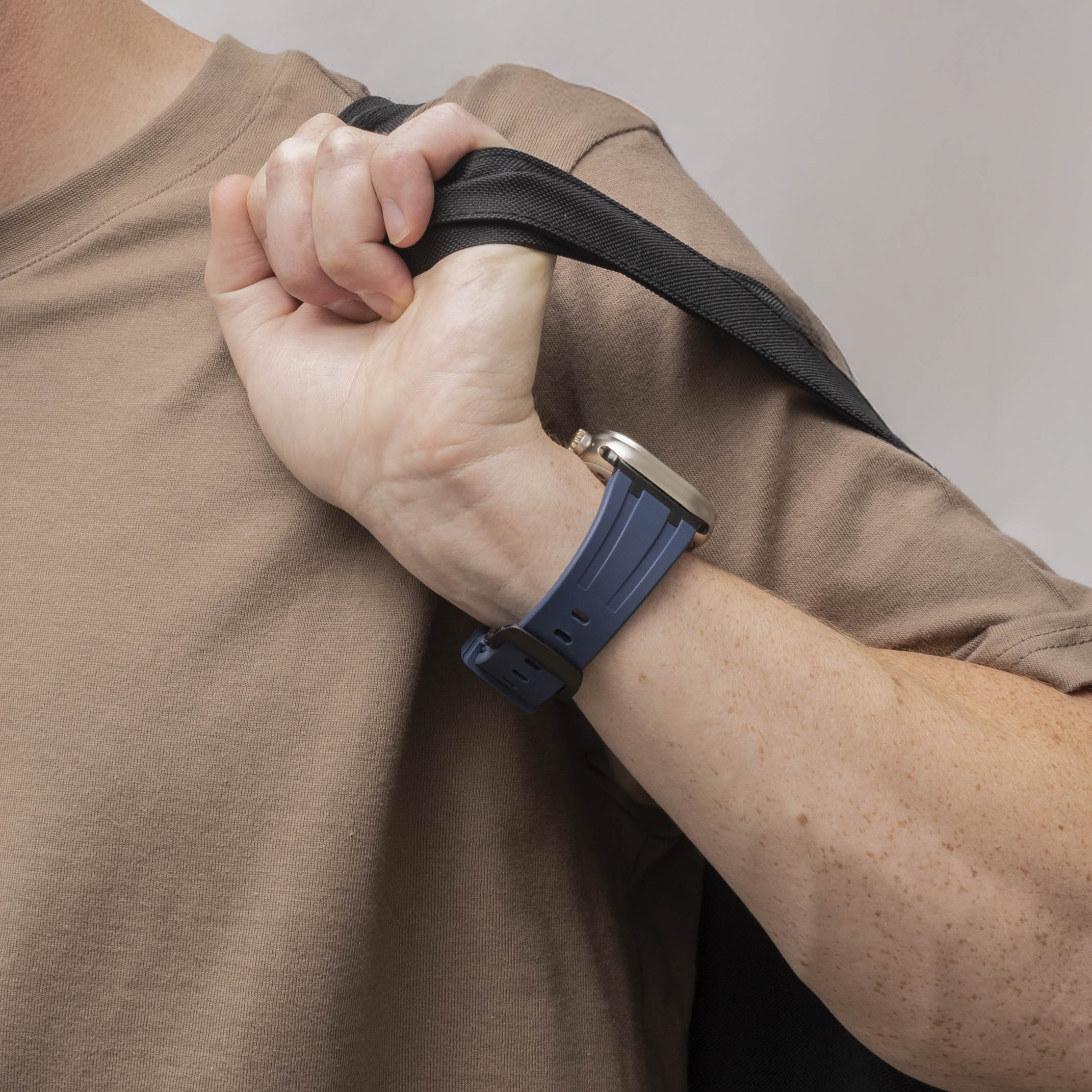 Bandz Correa silicona 'Luxe Liqiud' Apple Watch (azul con negro) 