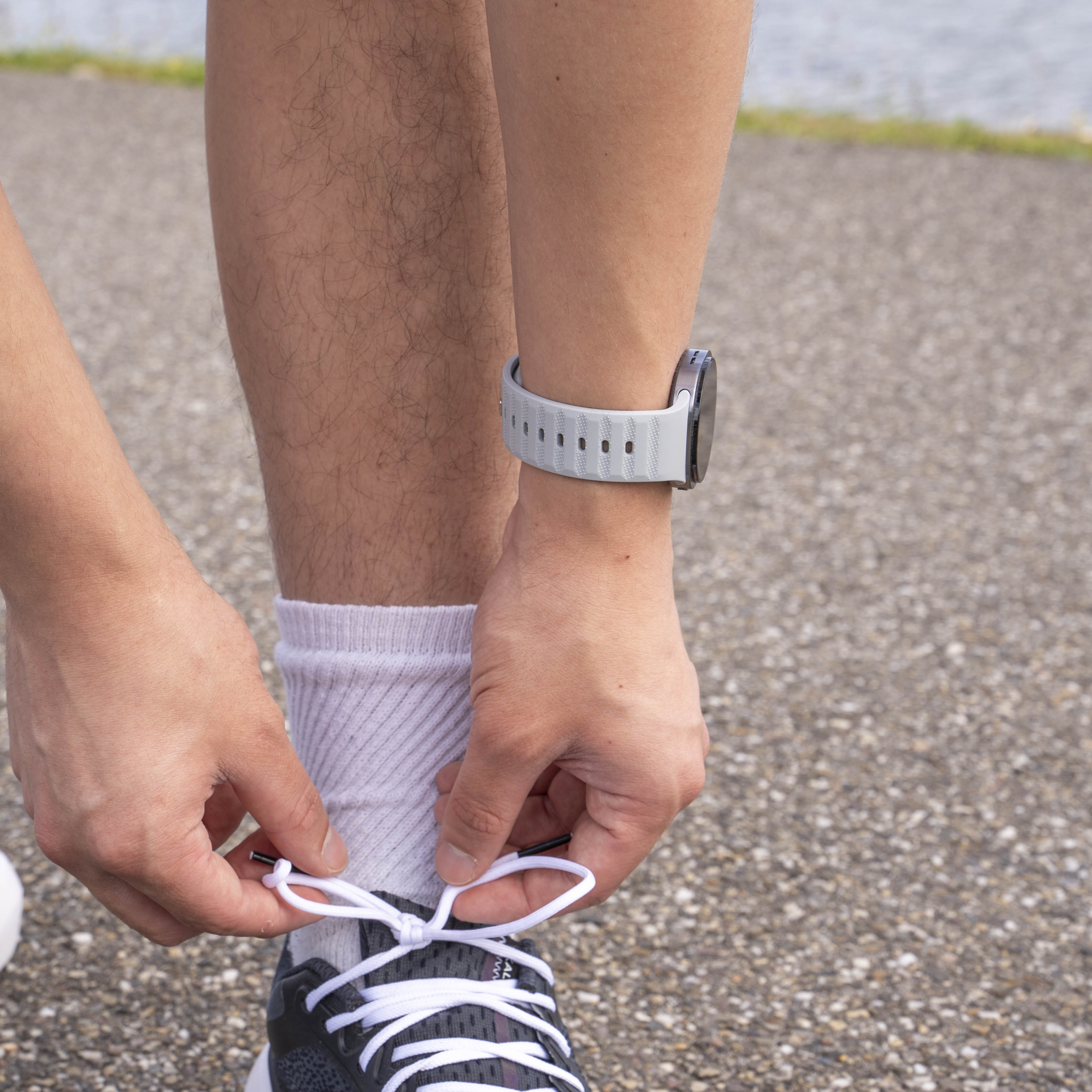 Correa silicona outdoor Samsung Galaxy Watch 8 - 44mm (gris)