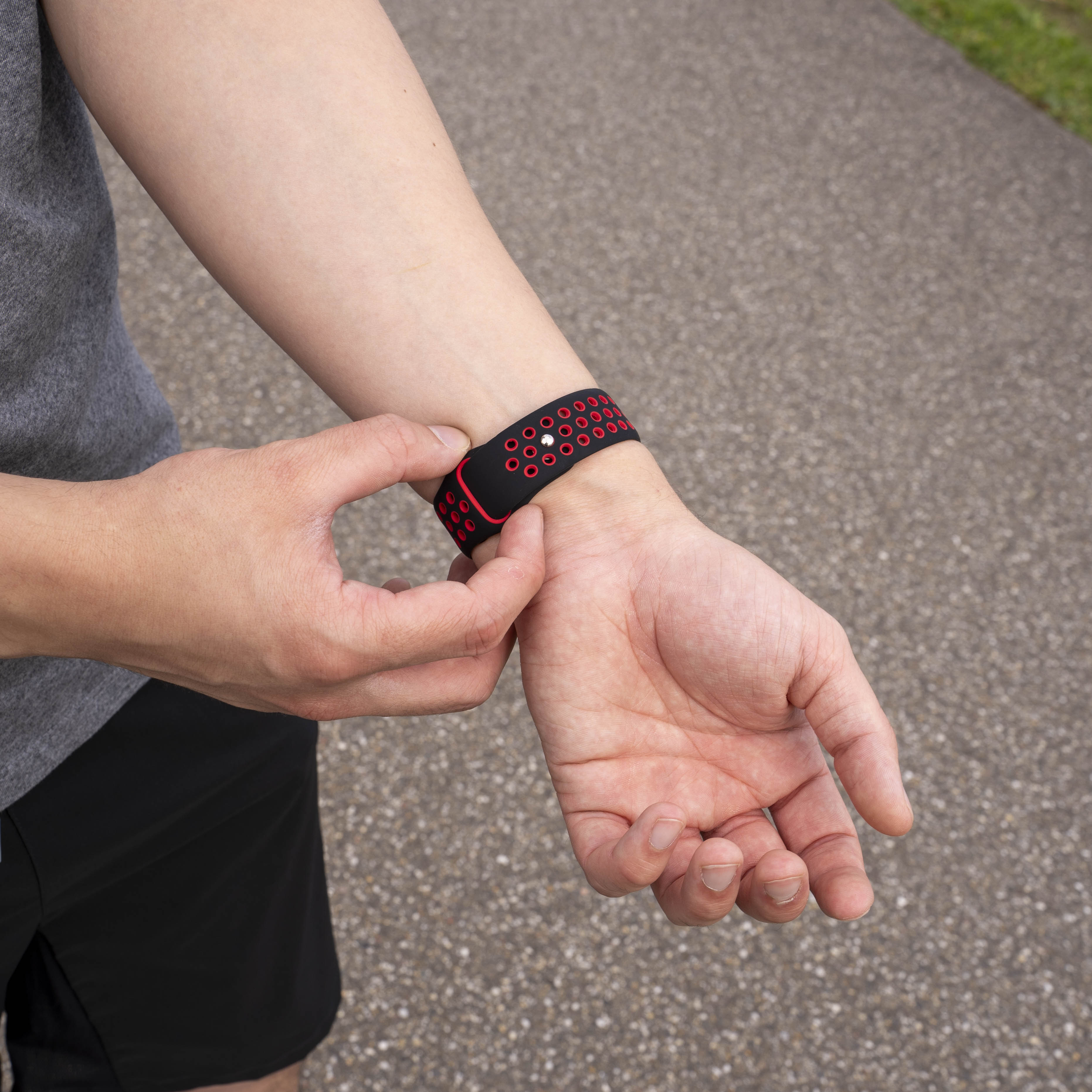Samsung Galaxy Watch 8 Classic Sport Strap (Black/Red)