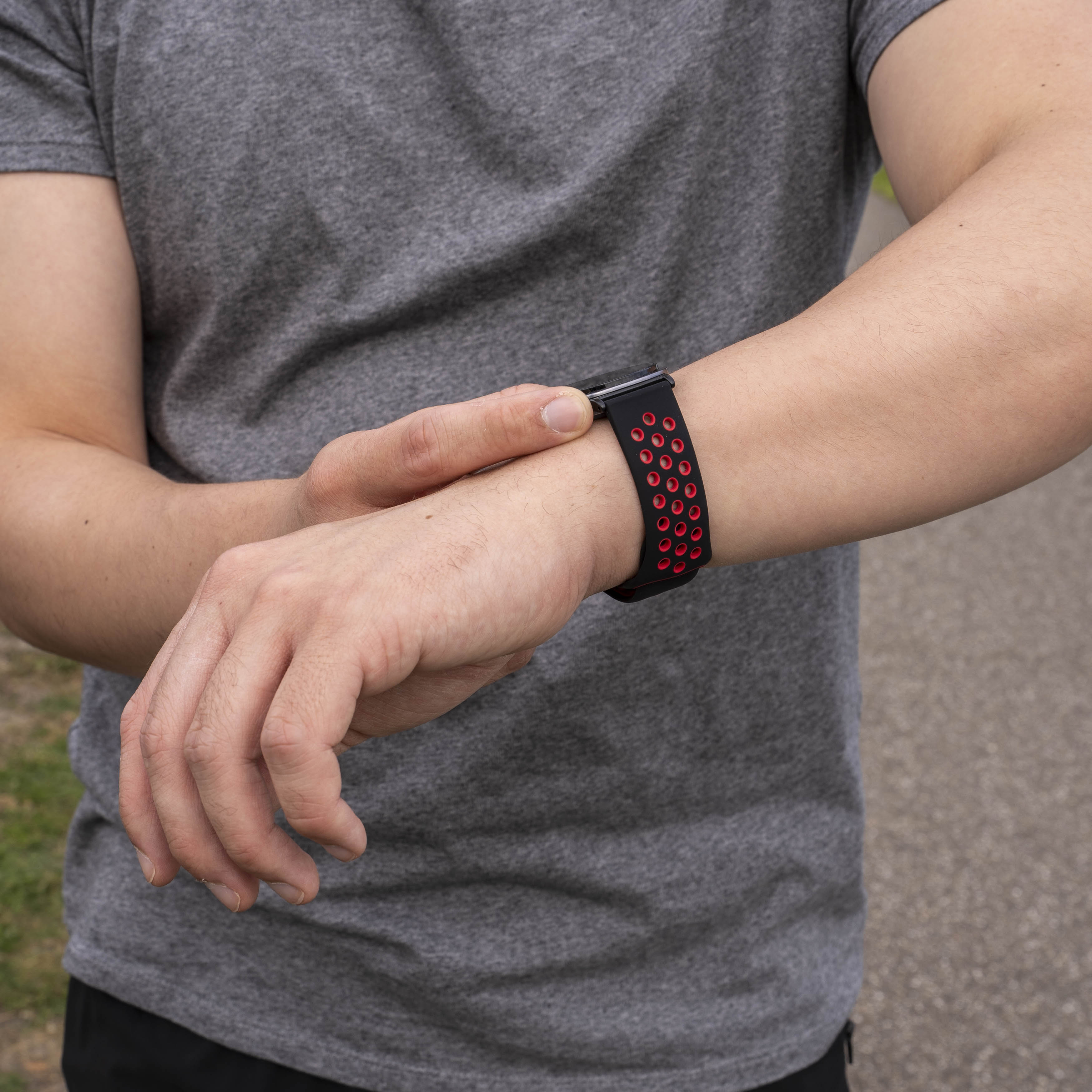 Samsung Galaxy Watch 8 Classic Sport Strap (Black/Red)