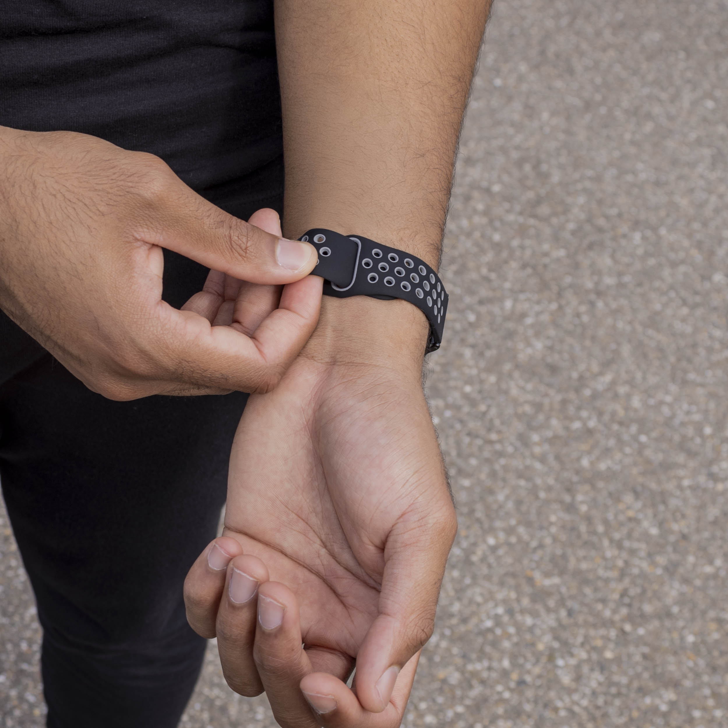 Correa deportiva Samsung Galaxy Watch 8 Classic (negro/gris)