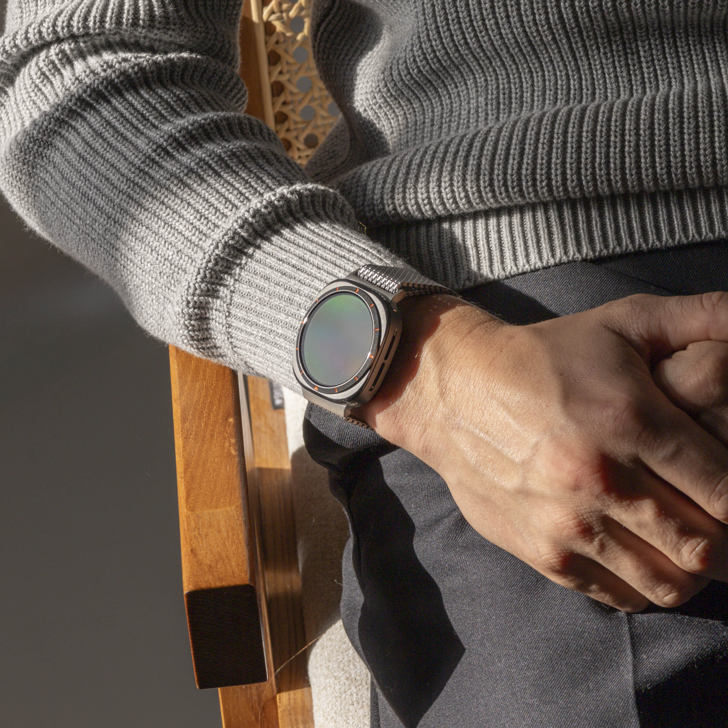 Correa milanesa con hebilla Samsung Galaxy Watch Ultra (titanio)