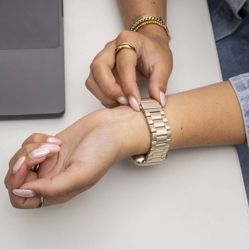 Fitbit Versa 3 Steel Strap (Champagne Gold)