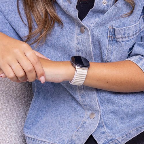 Samsung Galaxy Watch 8 - 44mm Wave Nylon Strap (Starlight)