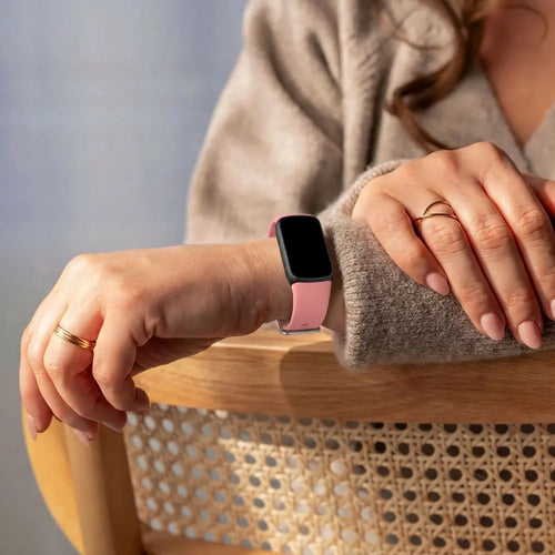 Fitbit Luxe Silicone Strap (Pink)