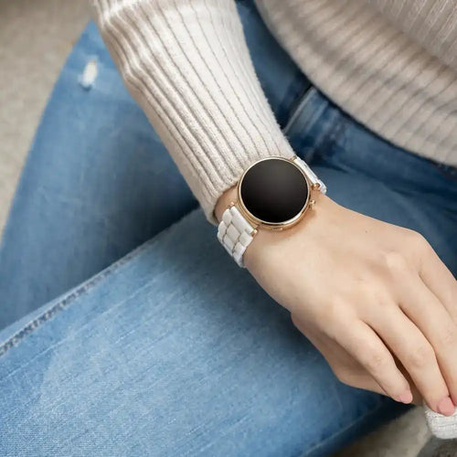 Metal Ceramic Strap, white/gold, lifestyle photo