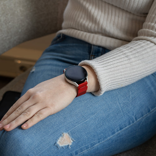 Samsung Galaxy Watch 6 - 44mm Milanese Strap (Red)