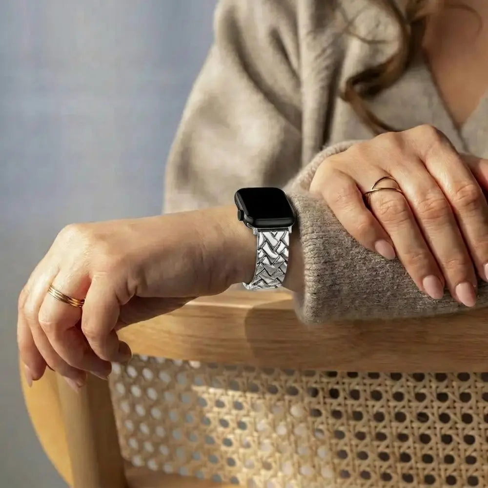 Bandz Apple Watch Metal Strap 'V-Type' (Silver)