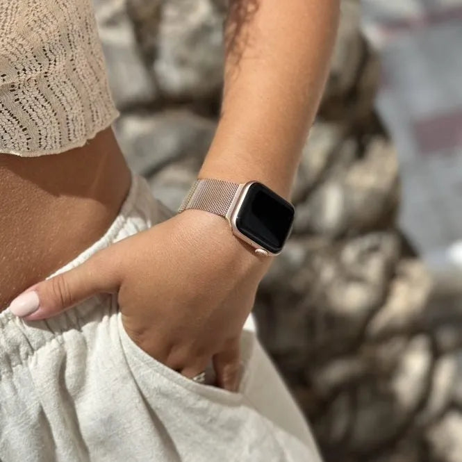 xoxo Wildhearts Apple Watch Milanese-Strap (Rose Gold)