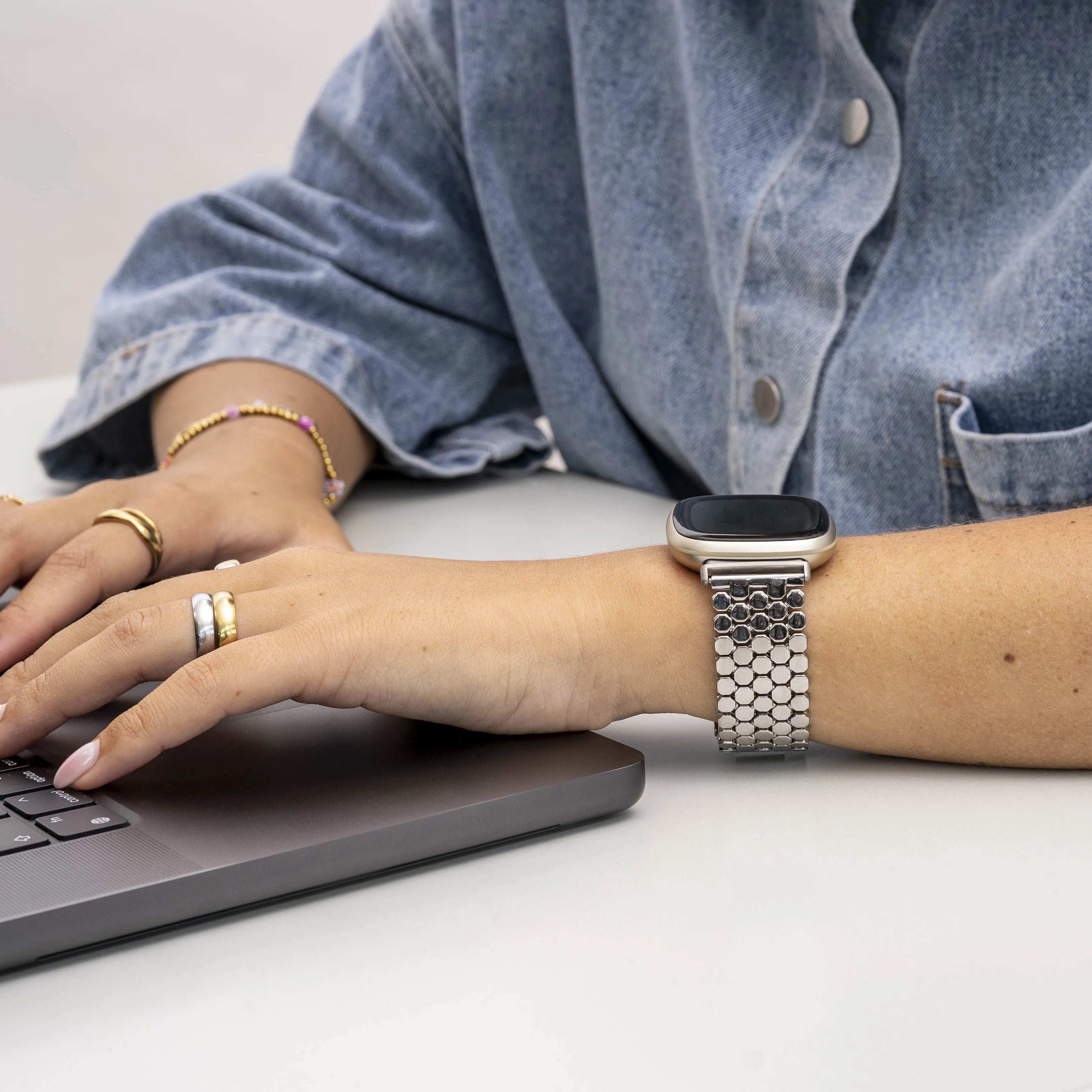 Fitbit Versa 3 Steel Strap Hexagons (Silver)