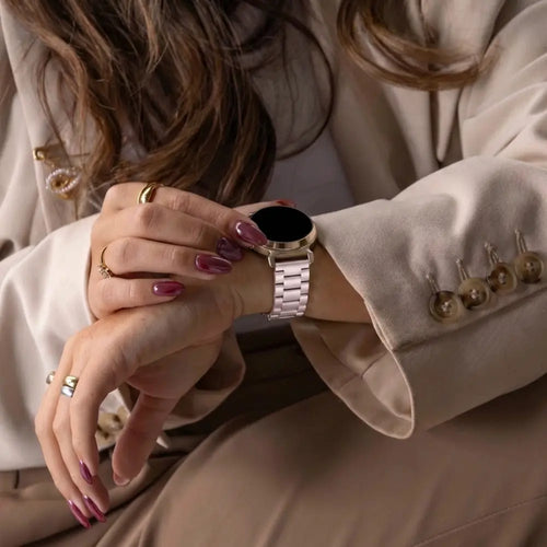 Steel Strap, pink, lifestyle photo