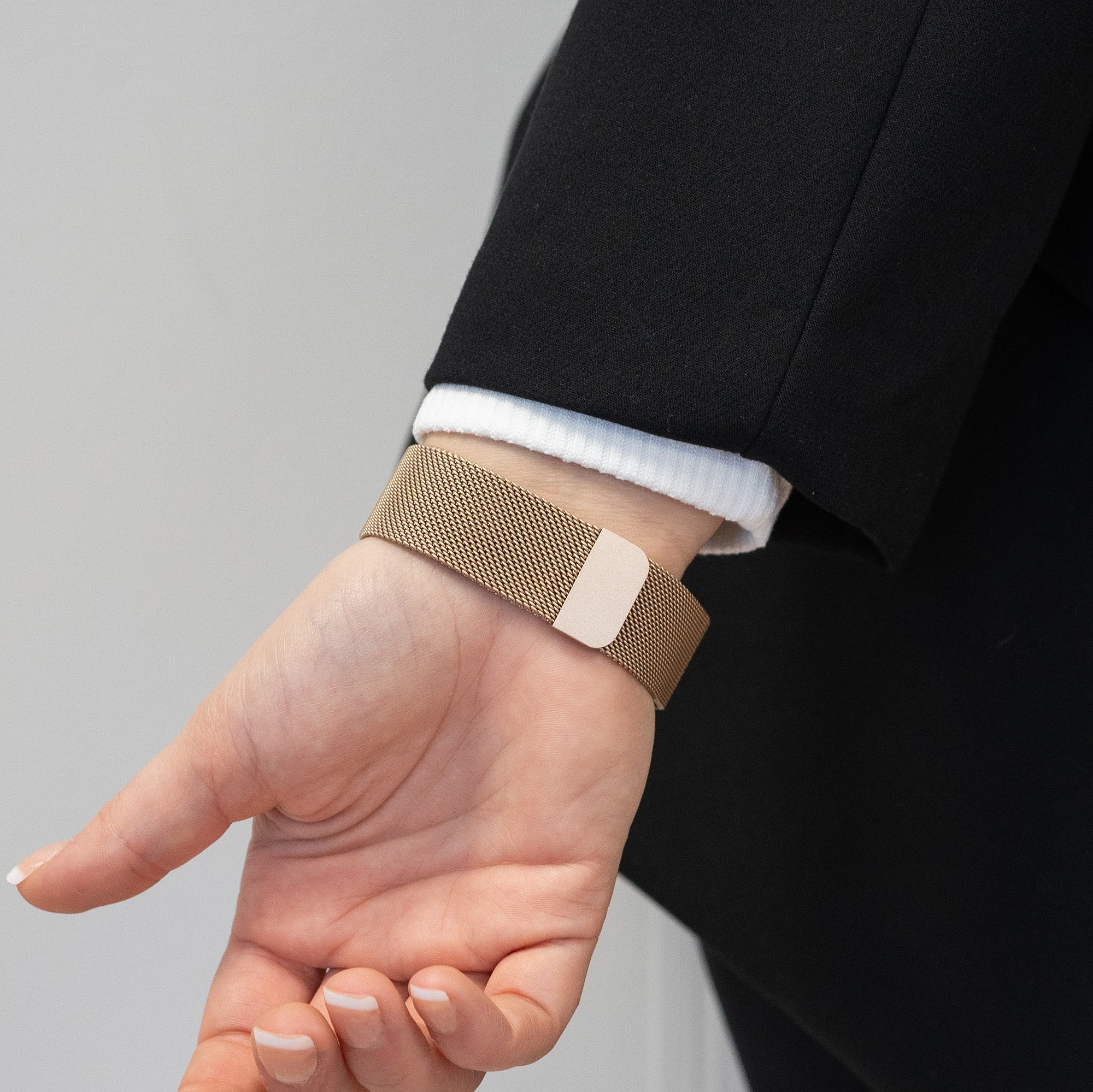 Bandz Samsung Galaxy Watch 4 - 44mm Milanese Loop Strap (Rose Gold)