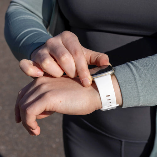 Correa silicona clásica Fitbit Sense (blanco)