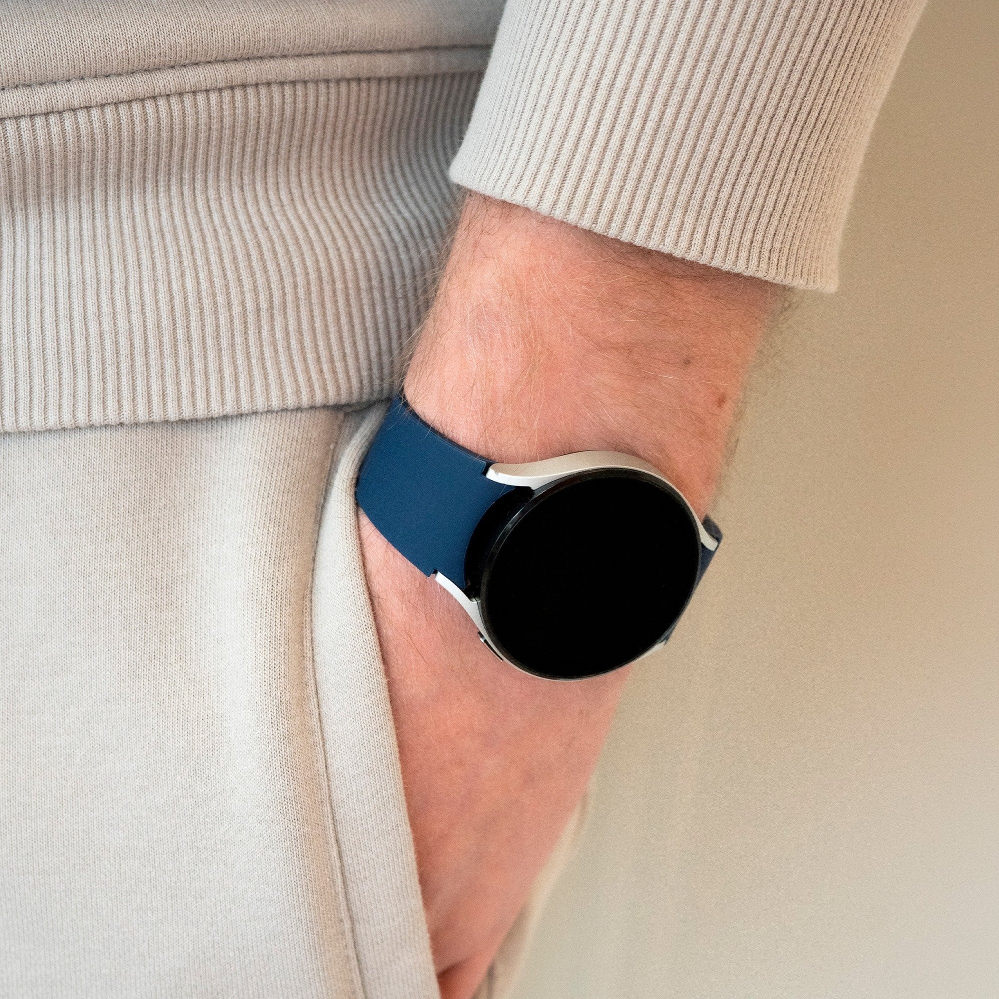 Silicone Strap 'One Push', dark blue, lifestyle photo