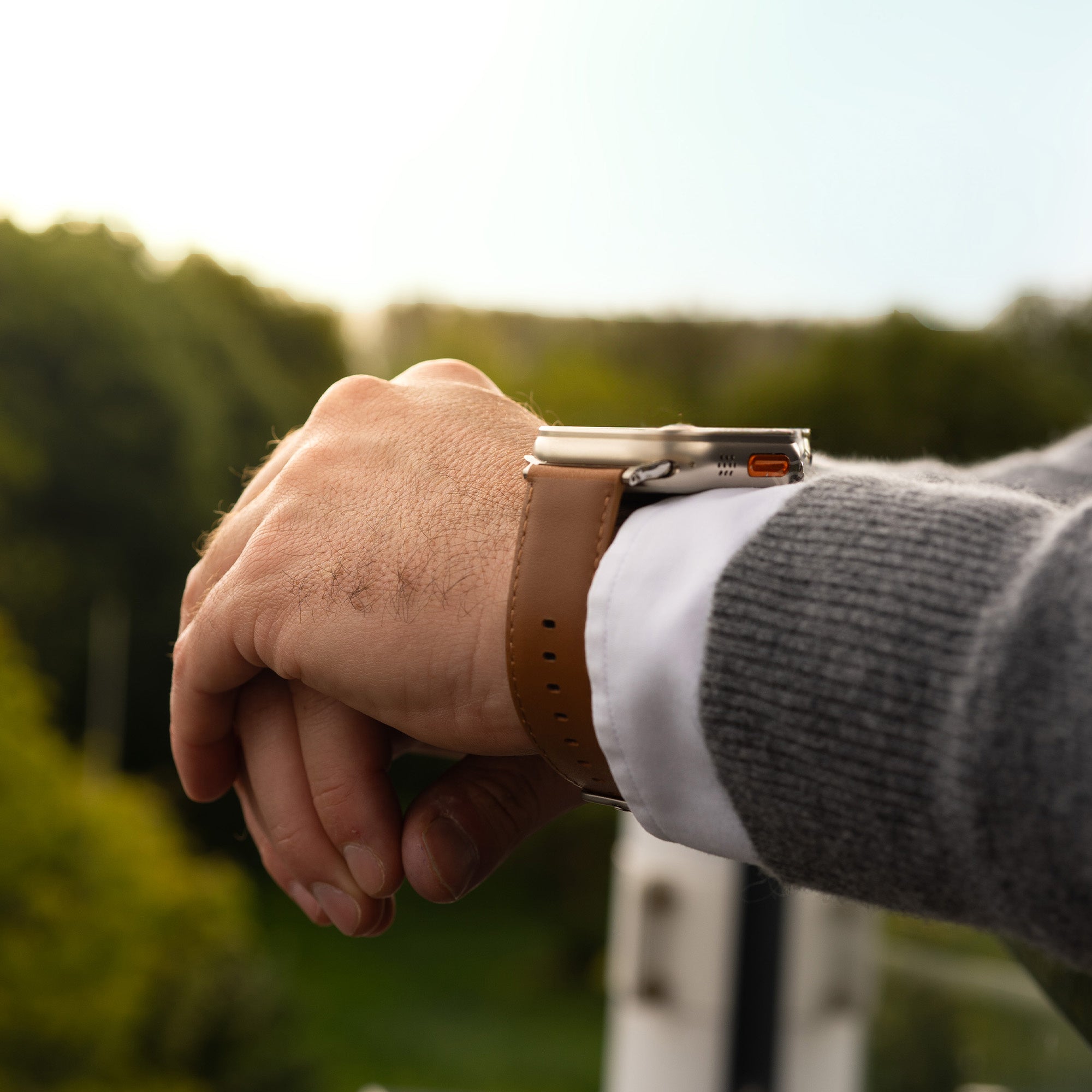 Bandz Correa cuero 'Classic' Apple Watch Ultra (marrón claro)
