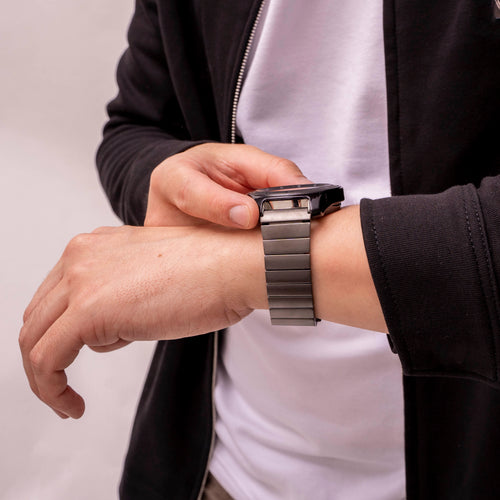 Correa titanio de lujo Samsung Galaxy Watch 46mm (gris)