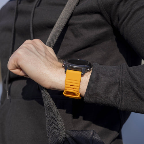 Bandz Garmin Descent MK3i - 51mm Buckled Silicone Strap (Orange)