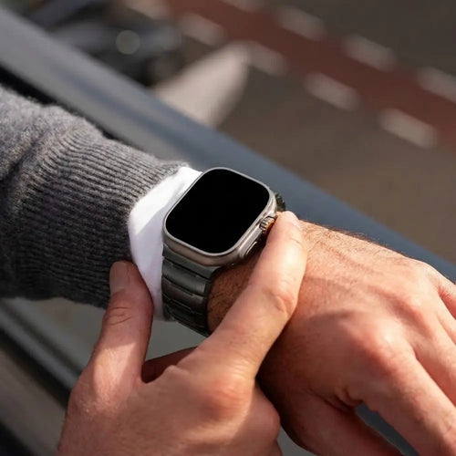 Apple Watch Steel Hybrid Strap (Black)