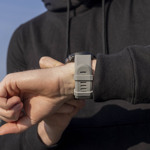 Correa silicona Garmin Fenix 8 Pro - 51mm (gris)