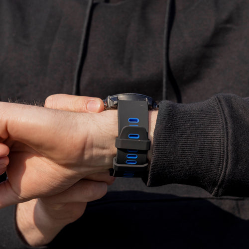 Garmin Fenix 7x Silicone Strap Tough (Black/Blue)