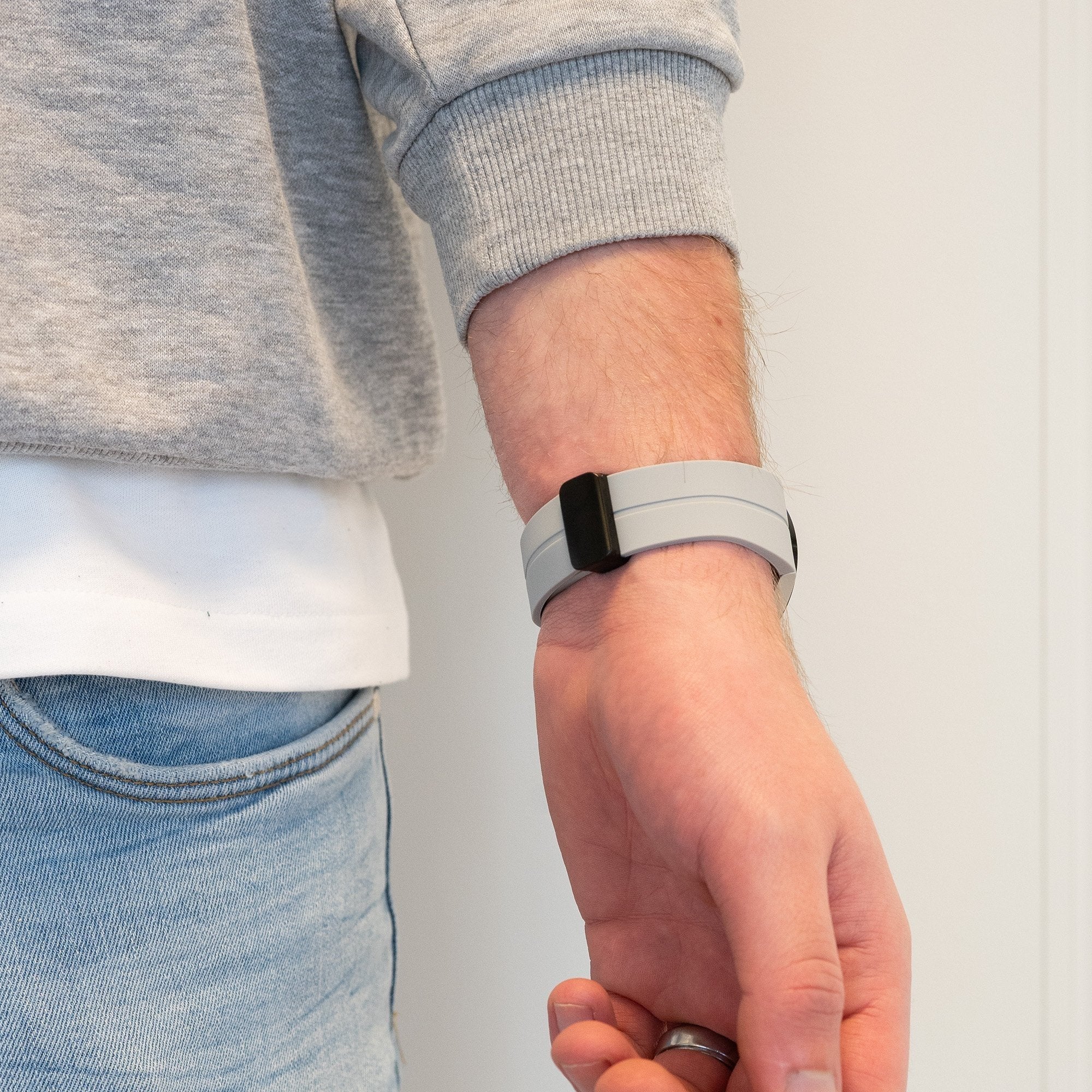 Bandz Correa silicona con D-Buckle Samsung Galaxy Watch 5 - 44mm (gris)