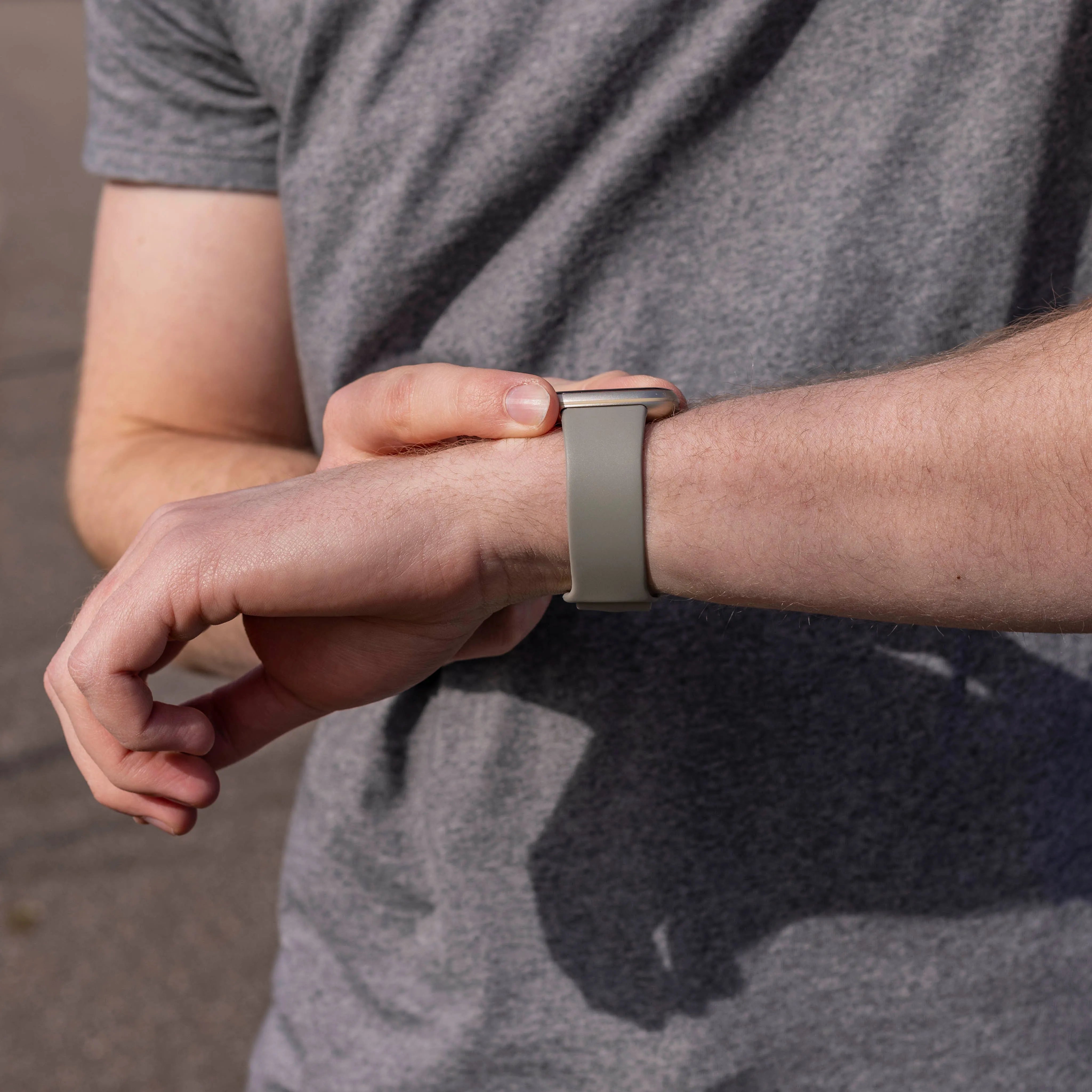 Fitbit Sense 2 Silicone Strap Classic (Grey)
