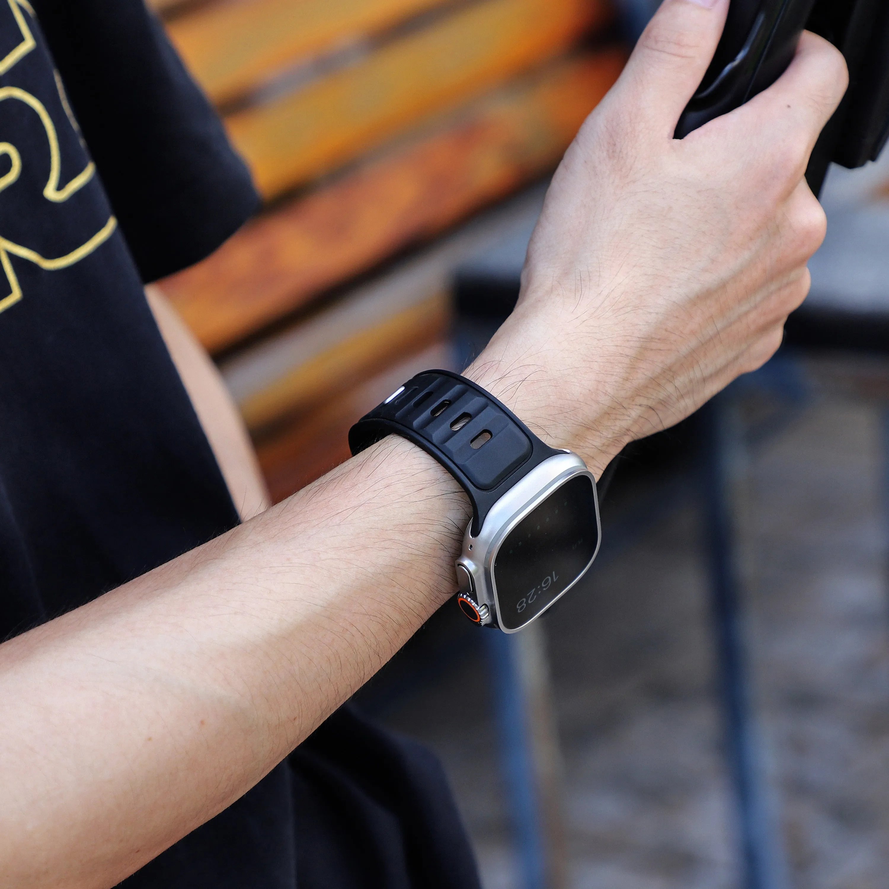 Correa de silicona premium outdoor Apple Watch (negra/negra)