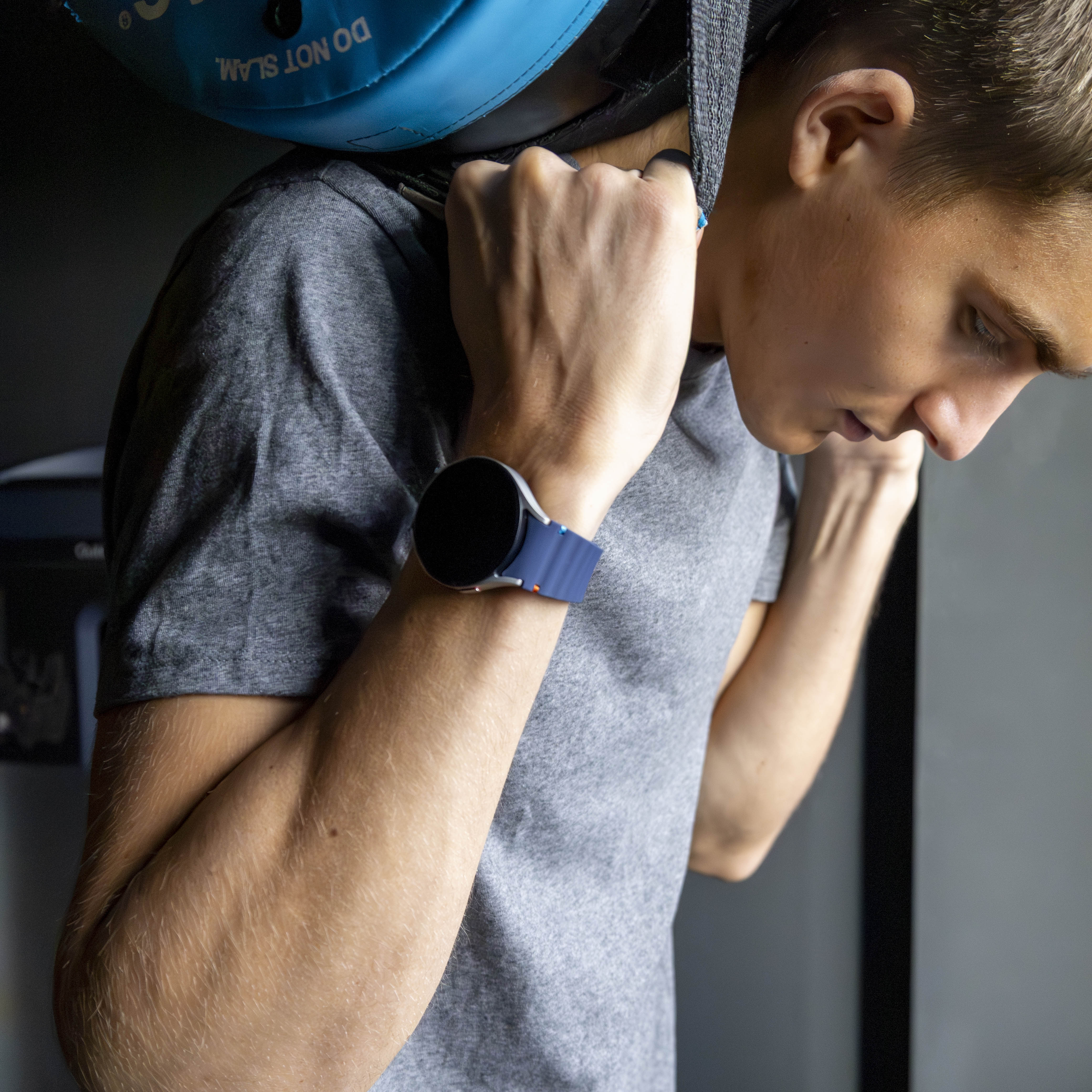 Samsung Galaxy Watch 6 Classic 43mm Wave Strap (Dark Blue)