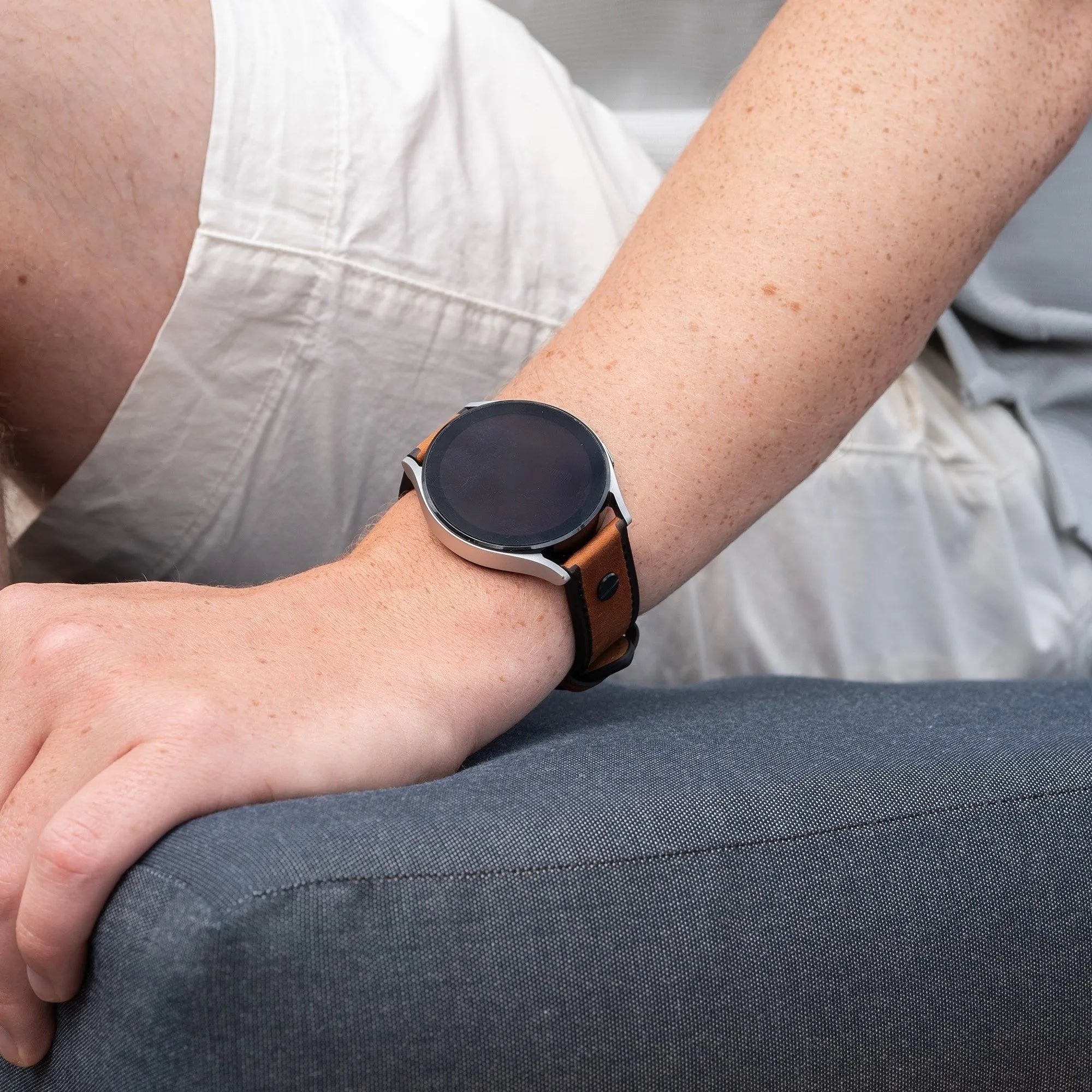 Correa cuero con tornillo Oppo Watch X2 (negro)