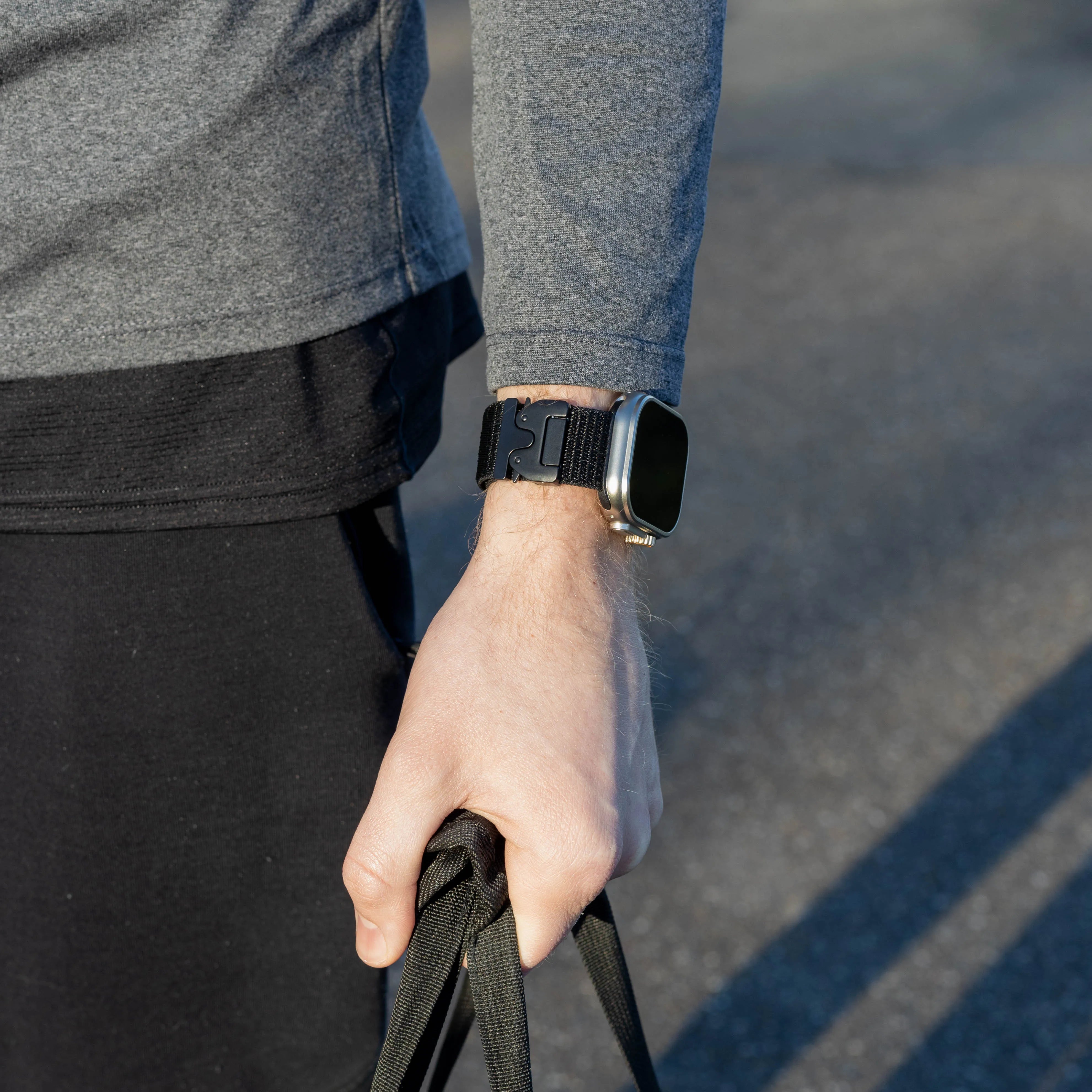 Bandz Correa nylon 'clásico' con P-buckle Apple Watch (negra)