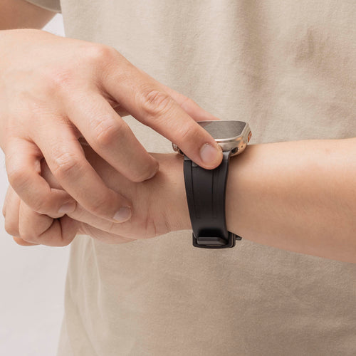 Bandz Correa silicona 'Luxe Liquid' Apple Watch Ultra (negro con negro)