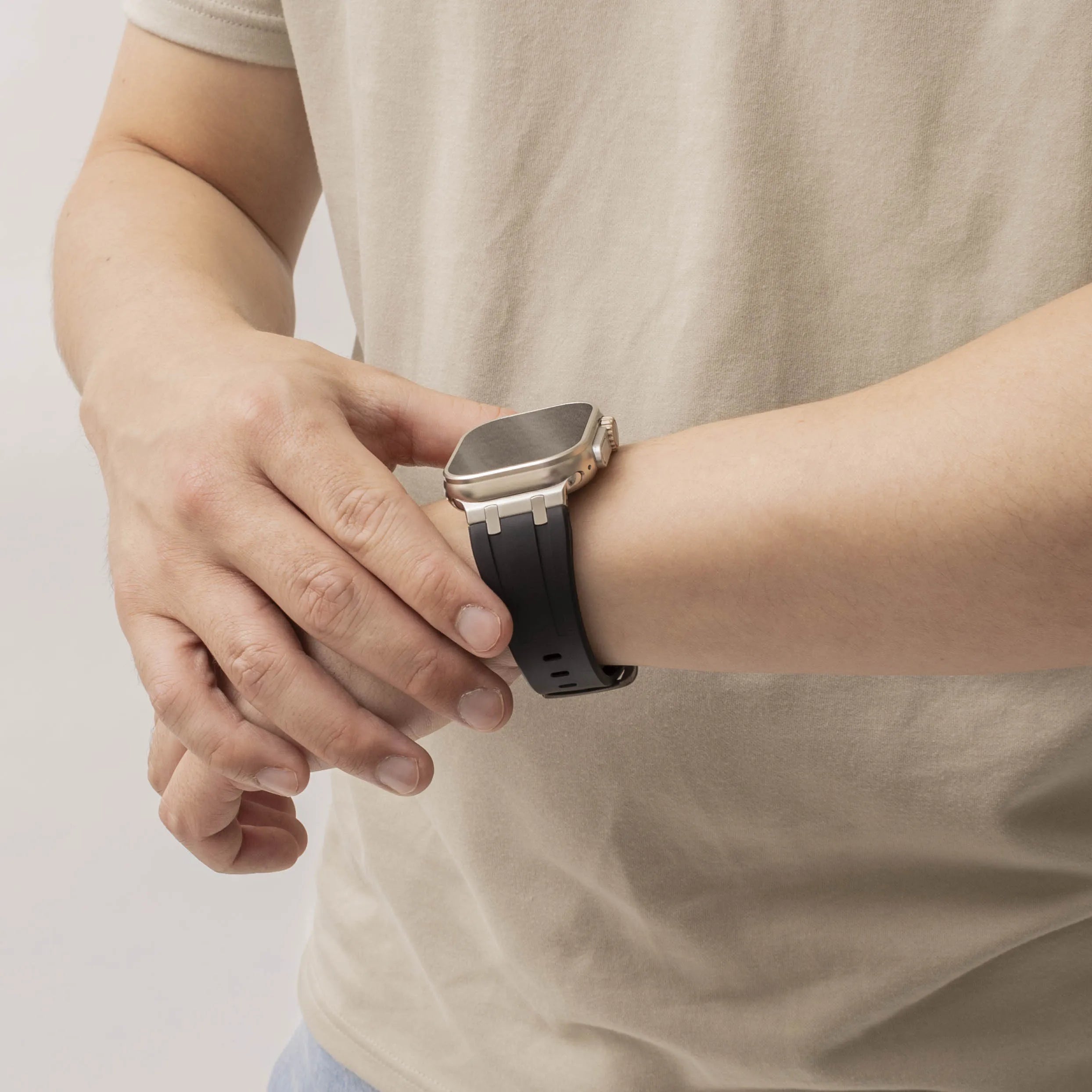 Bandz Correa silicona 'Luxe Liquid' Apple Watch (negro con plata)